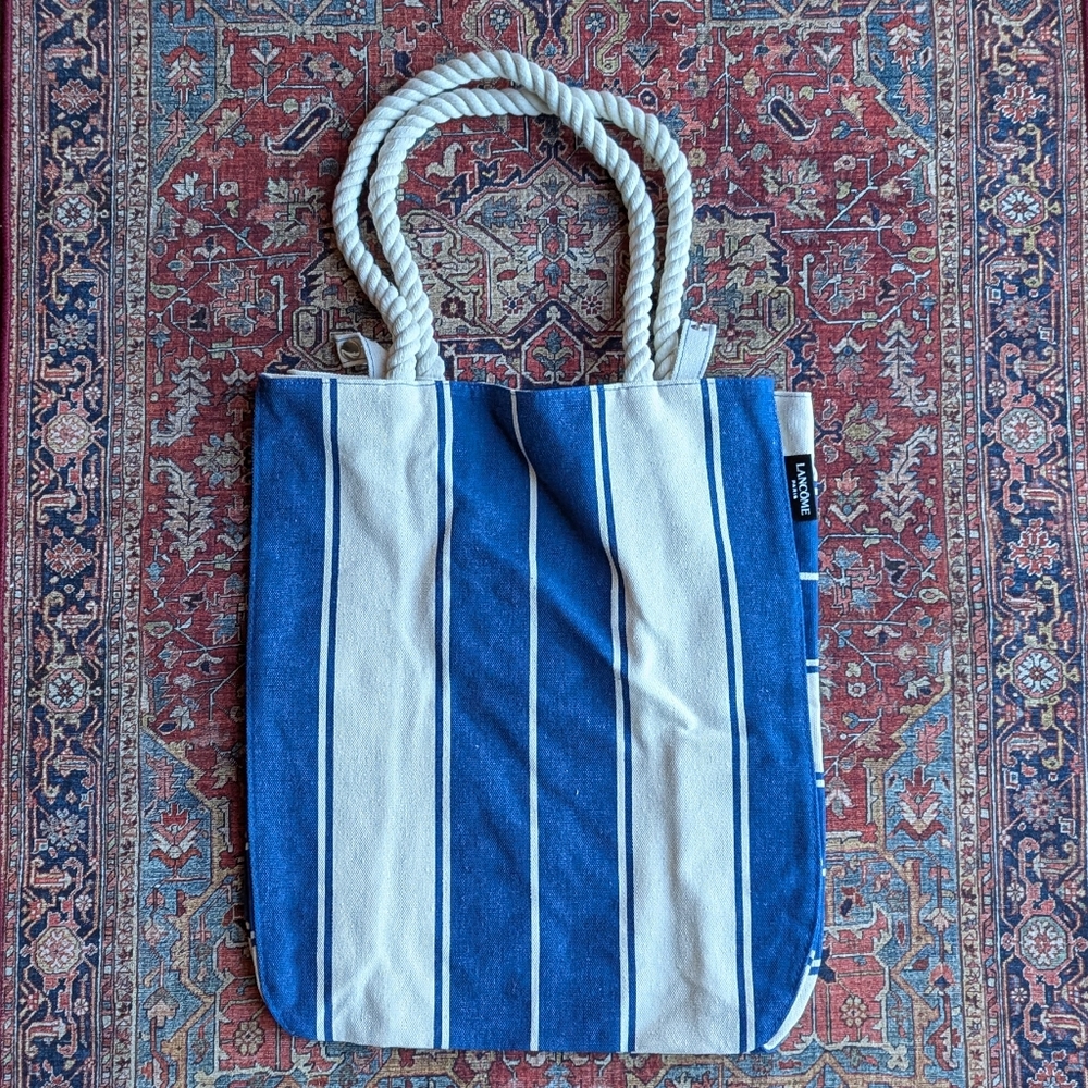 ♦️3 for $15 Lancome Navy and Cream Canvas Tote Bag